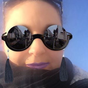 Meet your Posher, Annina